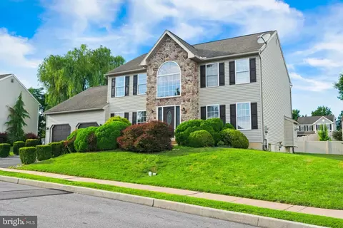 Exterior - 12 Prospect Dr, Sinking Spring, PA 19608 photo 3 of 14