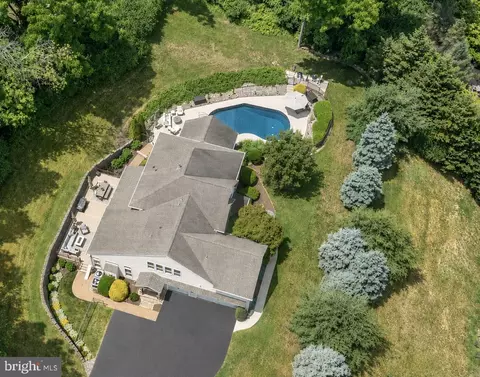 16 Winding Brk, Reading, PA 19608 photo 2