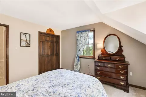 Bedroom - 13 Nassau Cir, Reading, PA 19607 photo 7 of 9