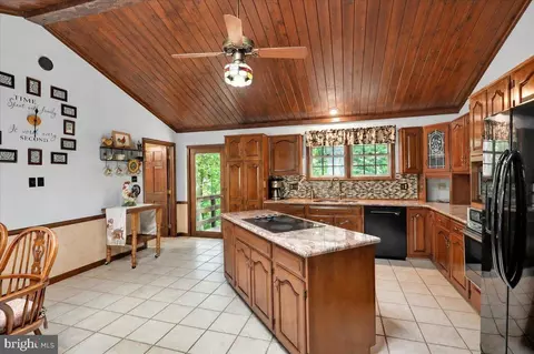 Kitchen - 13 Nassau Cir, Reading, PA 19607 photo 1 of 4