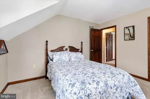 Bedroom - 13 Nassau Cir, Reading, PA 19607 photo 6 of 9