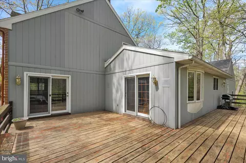 Exterior - 13 Nassau Cir, Reading, PA 19607 photo 6 of 7