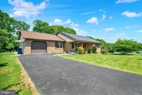 619 Calco Ave, Sinking Spring, PA 19608