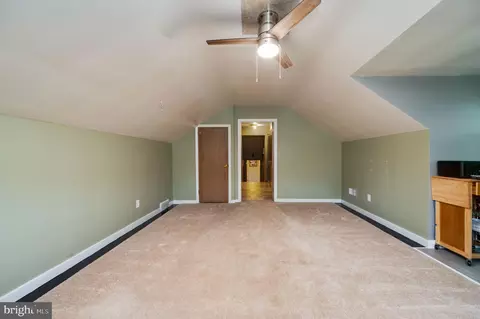 Entry Way - 1847 Elder St, Reading, PA 19604 photo 5 of 5
