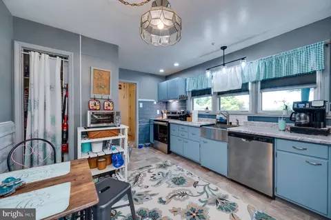 Kitchen - 1847 Elder St, Reading, PA 19604 photo 4 of 5