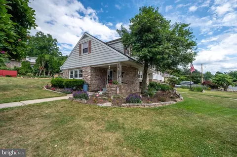 Exterior - 1847 Elder St, Reading, PA 19604 photo 15 of 16