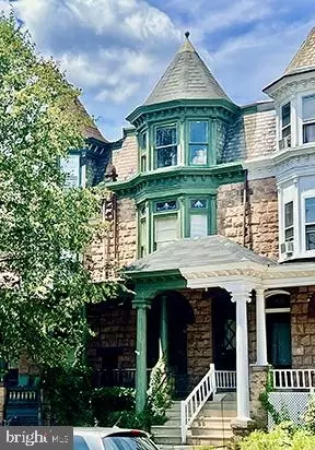 910 N 5th St, Reading, PA 19601
