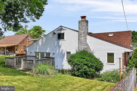 Exterior - 3102 Curtis Rd, Sinking Spring, PA 19608 photo 7 of 10