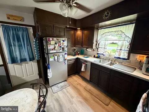 Kitchen - 801 Lobelia Ave, Reading, PA 19605 photo 1 of 2