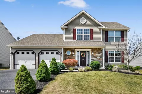 1018 Shilo St, Reading, PA 19605