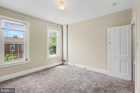 Bedroom - 619 Willow St, Reading, PA 19602 photo 3 of 5