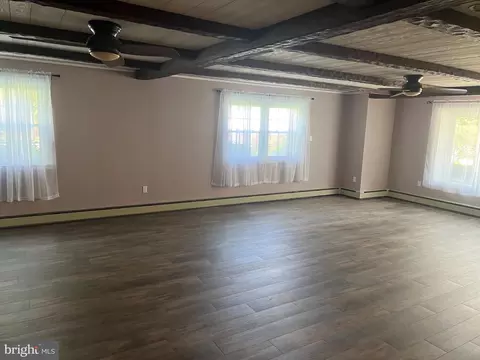 Living - 16 Wendy Rd, Reading, PA 19601 photo 17 of 17