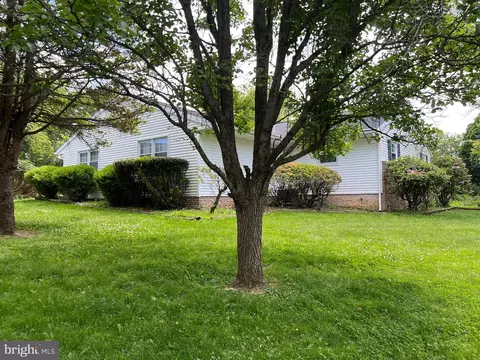 Exterior - 16 Wendy Rd, Reading, PA 19601 photo 7 of 7