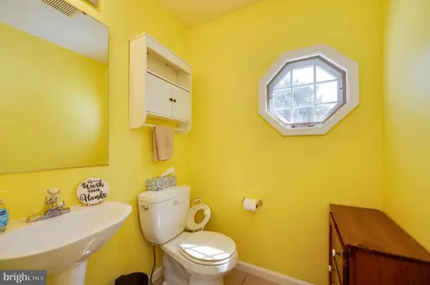 Entry Way - 391 Sioux Ct, Reading, PA 19608 photo 1 of 1