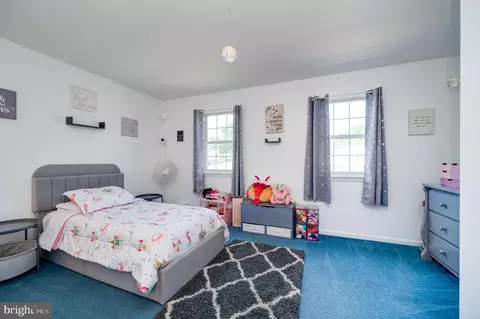 Bedroom - 391 Sioux Ct, Reading, PA 19608 photo 8 of 10