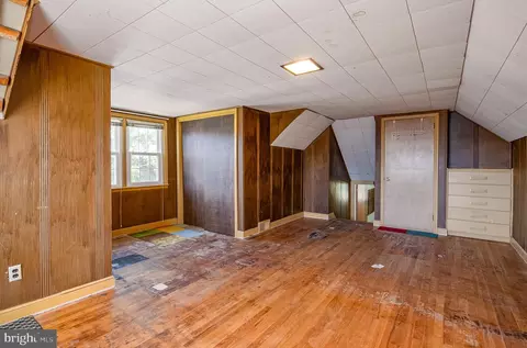 Bedroom - 2401 Bell Dr, Reading, PA 19609 photo 5 of 5