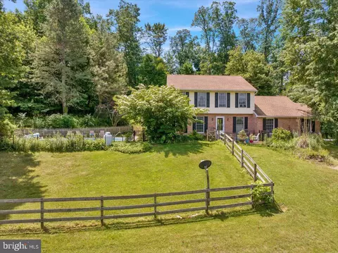 Exterior - 407 Miller Rd, Reading, PA 19608 photo 13 of 14