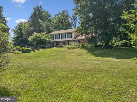 Exterior - 407 Miller Rd, Reading, PA 19608 photo 1 of 14