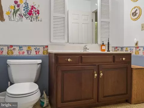 Bath - 407 Miller Rd, Reading, PA 19608 photo 2 of 2