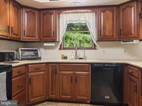 Kitchen - 407 Miller Rd, Reading, PA 19608 photo 1 of 4