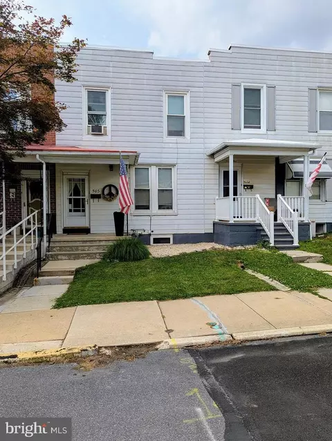 503 E Locust St, Fleetwood, PA 19522