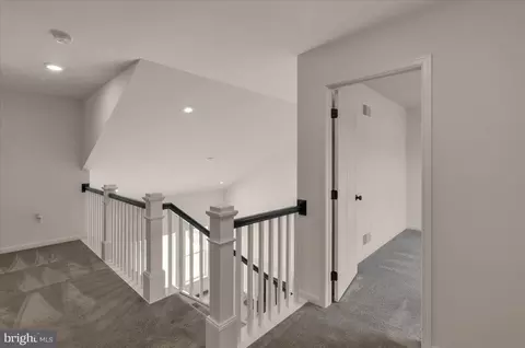 Entry Way - 331 Chatsworth Ct, Reading, PA 19608 photo 11 of 12