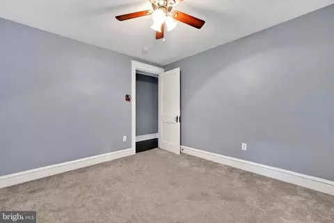 Bedroom - 1038 Fern Ave, Reading, PA 19607 photo 4 of 6