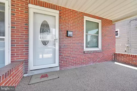 Exterior - 1038 Fern Ave, Reading, PA 19607 photo 7 of 12