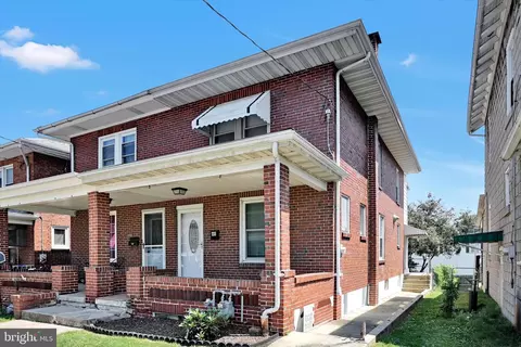 Exterior - 1038 Fern Ave, Reading, PA 19607 photo 2 of 12