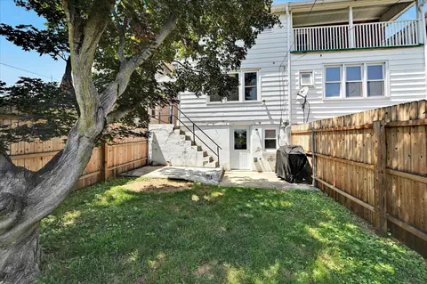 Exterior - 1038 Fern Ave, Reading, PA 19607 photo 10 of 12