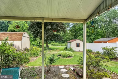 Exterior - 476 S Wyomissing Ave, Reading, PA 19607 photo 3 of 8