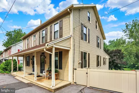 Exterior - 476 S Wyomissing Ave, Reading, PA 19607 photo 1 of 8