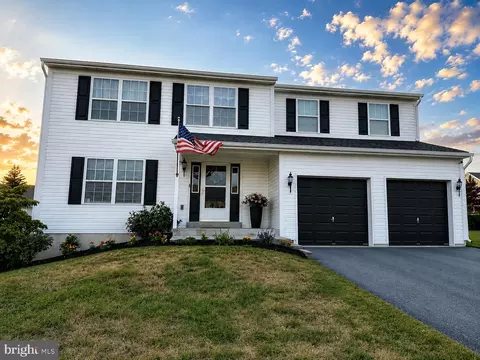29 Solvay Dr, Reading, PA 19605