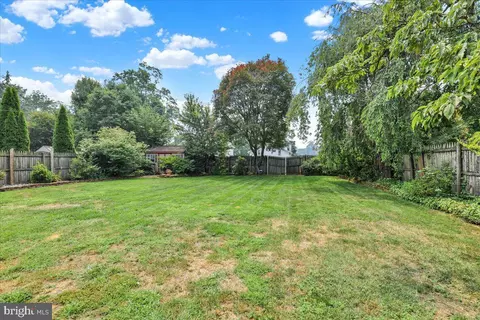 Exterior - 2314 Reading Blvd, Reading, PA 19609 photo 6 of 8