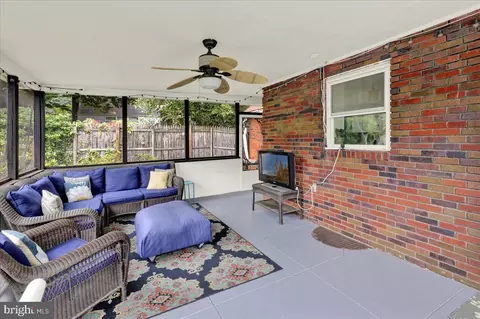 Exterior - 2314 Reading Blvd, Reading, PA 19609 photo 4 of 8