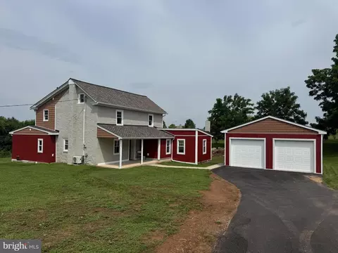 75 Black Matt Rd, Douglassville, PA 19518