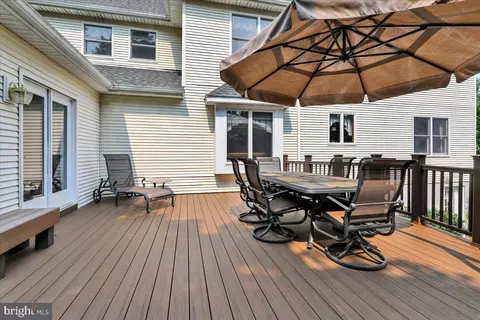 Exterior - 200 Sturbridge Dr, Wyomissing, PA 19610 photo 7 of 10
