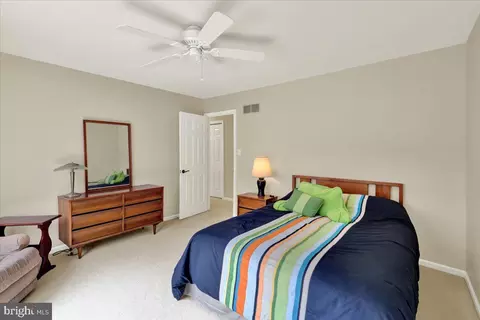 Bedroom - 200 Sturbridge Dr, Wyomissing, PA 19610 photo 6 of 8