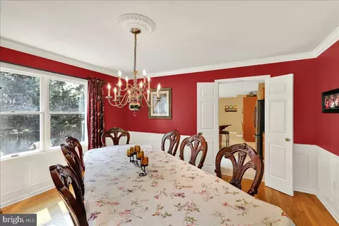 Dining - 200 Sturbridge Dr, Wyomissing, PA 19610 photo 2 of 3