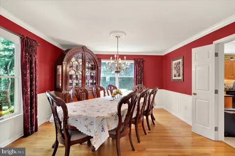 Dining - 200 Sturbridge Dr, Wyomissing, PA 19610 photo 1 of 3