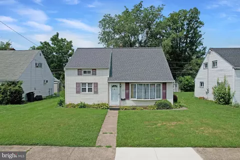 610 El Hatco Dr, Temple, PA 19560