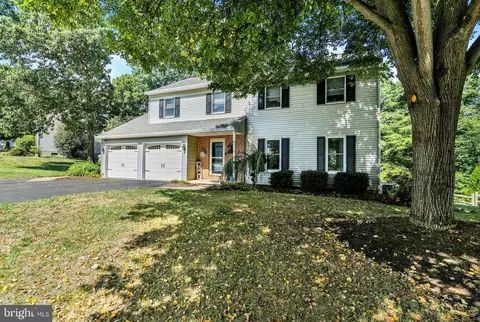 Exterior - 237 New Castle Dr, Reading, PA 19607 photo 3 of 5
