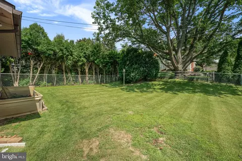Exterior - 517 Wellington Ave, Reading, PA 19609 photo 2 of 4