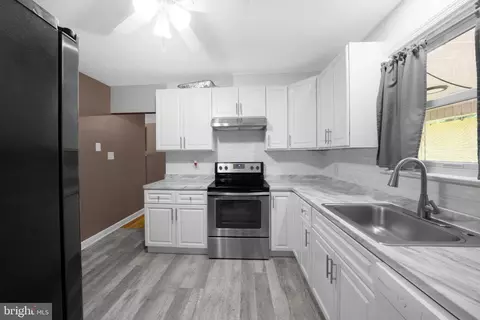 Kitchen - 517 Wellington Ave, Reading, PA 19609 photo 1 of 1