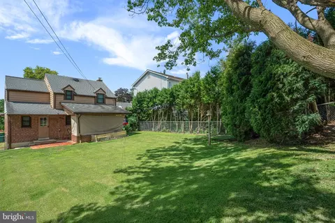 Exterior - 517 Wellington Ave, Reading, PA 19609 photo 3 of 4