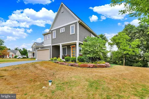 12 Thistle Ct, Myerstown, PA 17067