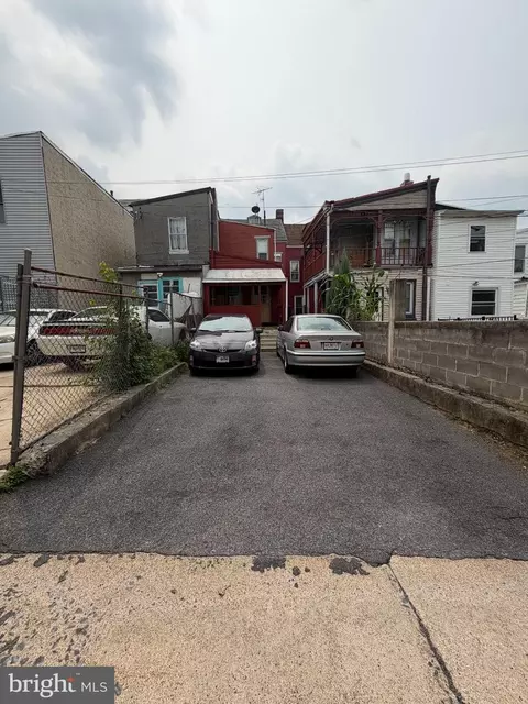 Exterior - 1049 Oley St, Reading, PA 19604 photo 7 of 8