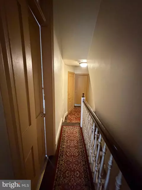 Entry Way - 1049 Oley St, Reading, PA 19604 photo 6 of 10