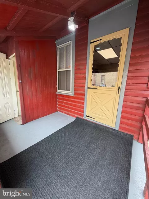 Exterior - 1049 Oley St, Reading, PA 19604 photo 5 of 8