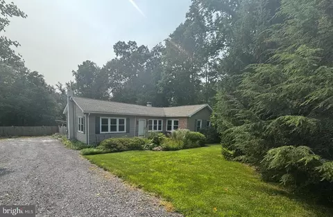4365 N Twin Valley Rd, Morgantown, PA 19543